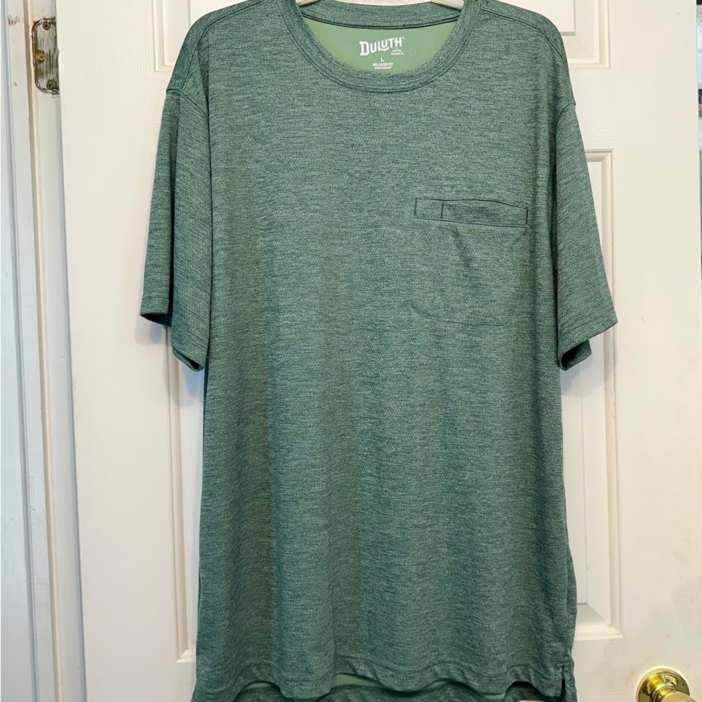 Duluth Trading Co Men's Green T-Shirt